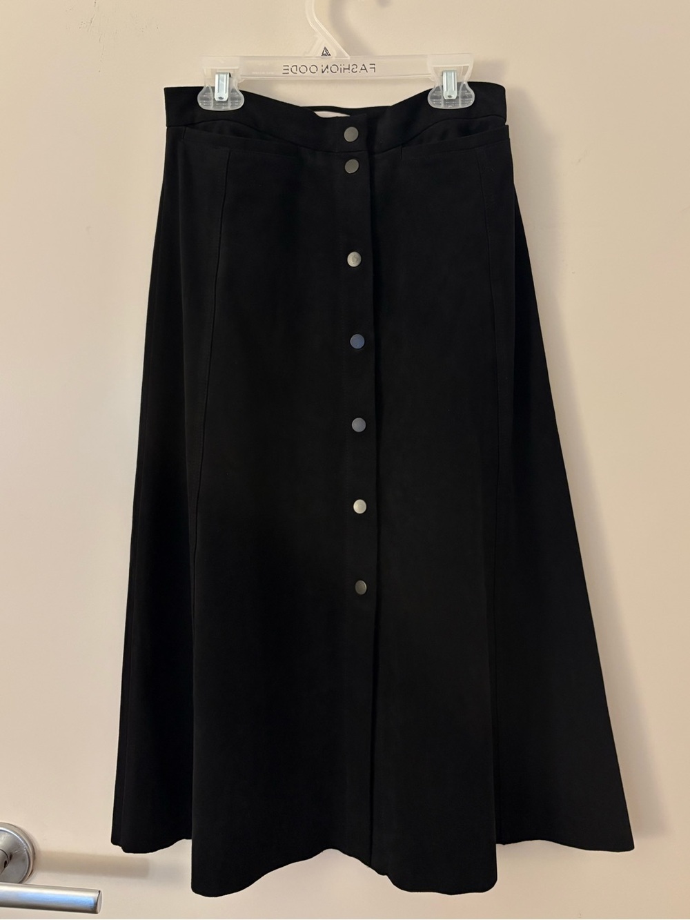 Wilfred Black Button-Front Midi Skirt